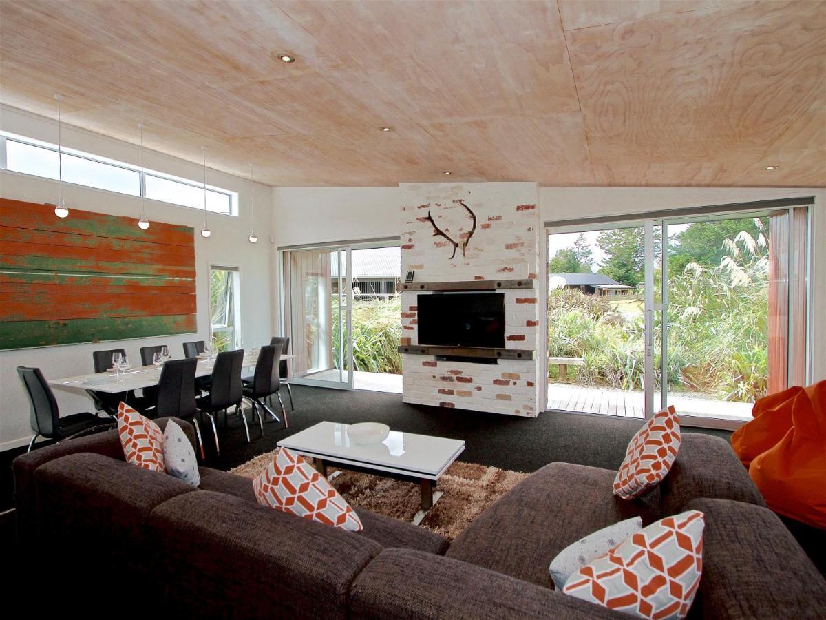 Stargazer - Ohakune Holiday Home Buitenkant foto